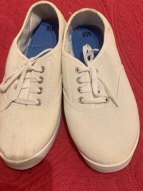 Women's White Canvas Lace-Up Sneakers
